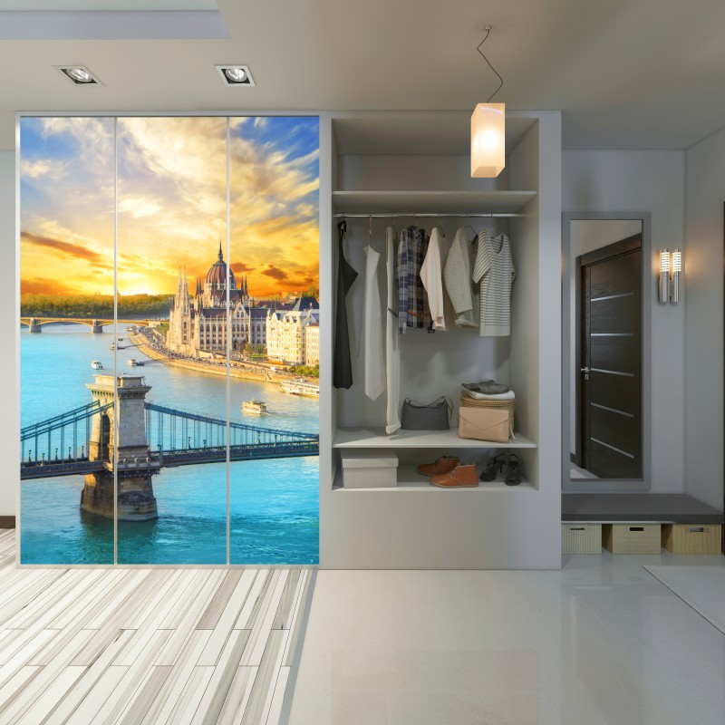 Naklejka na szafę zachód słońca nad Budapesztem i mostem łańcuchowym – Wallissimo® Naklejka na szafę zachód słońca nad Budapesztem i mostem łańcuchowym – Wallissimo®