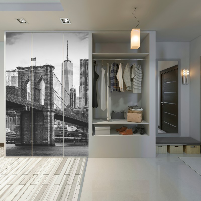 Naklejka na szafę most brooklyński w czerni i bieli – Wallissimo® Naklejka na szafę most brooklyński w czerni i bieli – Wallissimo®