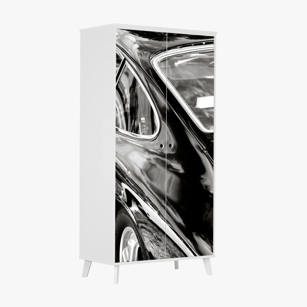 Naklejka na szafę zabytkowy tył samochodu w czerni i bieli – Wallissimo® Naklejka na szafę zabytkowy tył samochodu w czerni i bieli – Wallissimo®