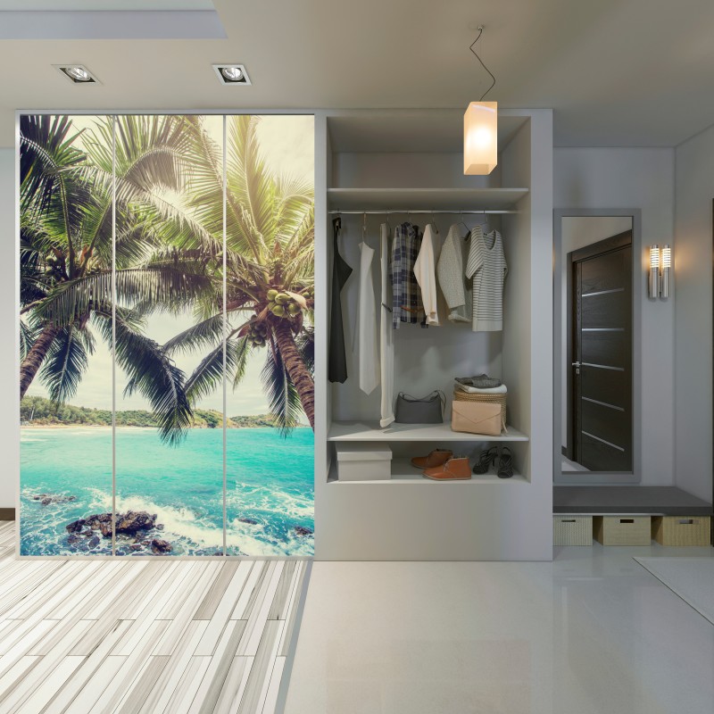 Naklejka na szafę tropikalne palmy kokosowe nad turkusowym morzem – Wallissimo® Naklejka na szafę tropikalne palmy kokosowe nad turkusowym morzem – Wallissimo®