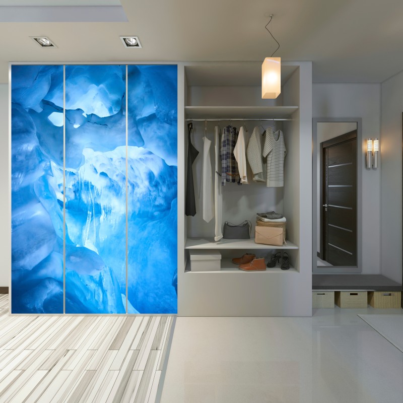 Naklejka na szafę eteryczna niebieska jaskinia lodowa – Wallissimo® Naklejka na szafę eteryczna niebieska jaskinia lodowa – Wallissimo®