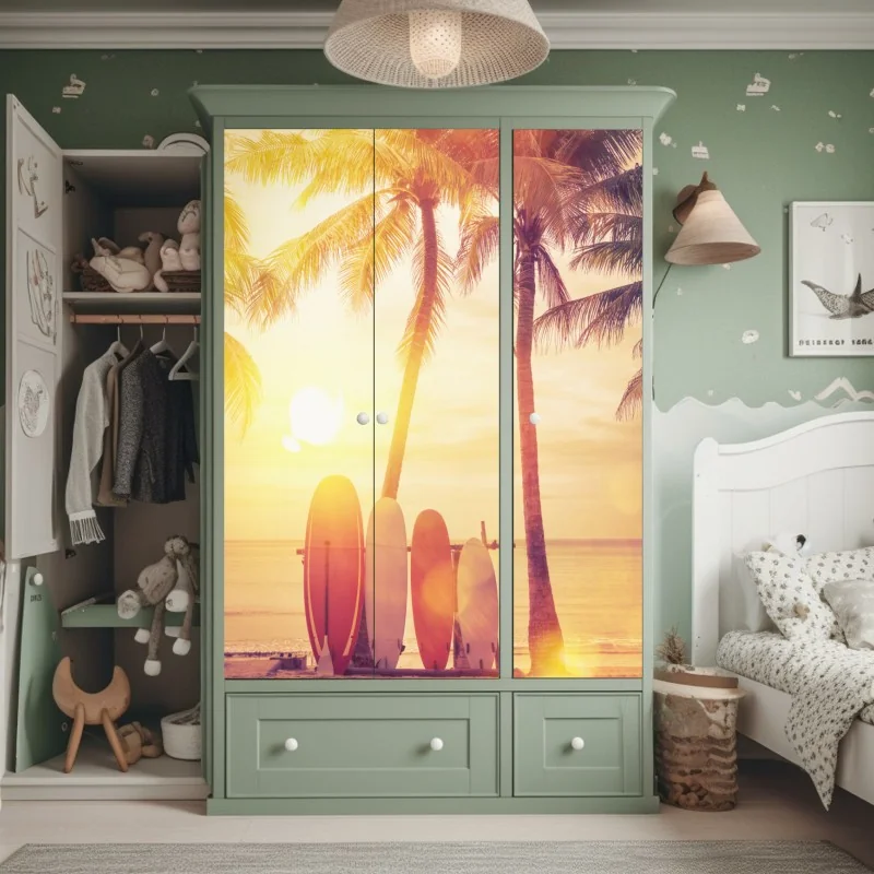 Naklejka na szafę tropikalny zachód słońca z deskami surfingowymi – Wallissimo® Naklejka na szafę tropikalny zachód słońca z deskami surfingowymi – Wallissimo®