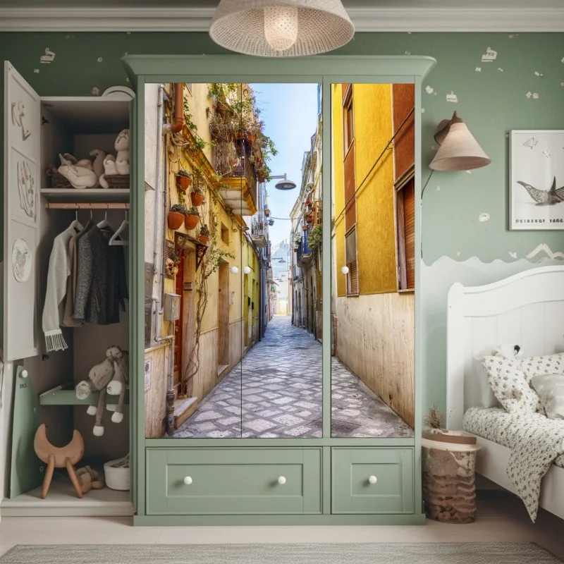 Naklejka na szafę słoneczna uliczka w Brindisi – Wallissimo® Naklejka na szafę słoneczna uliczka w Brindisi – Wallissimo®