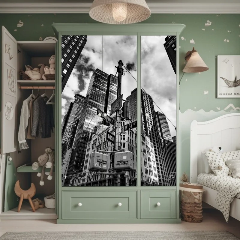 Naklejka na szafę Broadway i W 57 St — miejska panorama w czerni i bieli – Wallissimo® Naklejka na szafę Broadway i W 57 St — miejska panorama w czerni i bieli – Wallissimo®