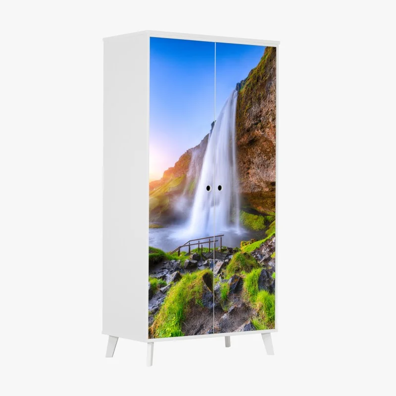 Naklejka na szafę mglisty poranek w lesie – Wallissimo®