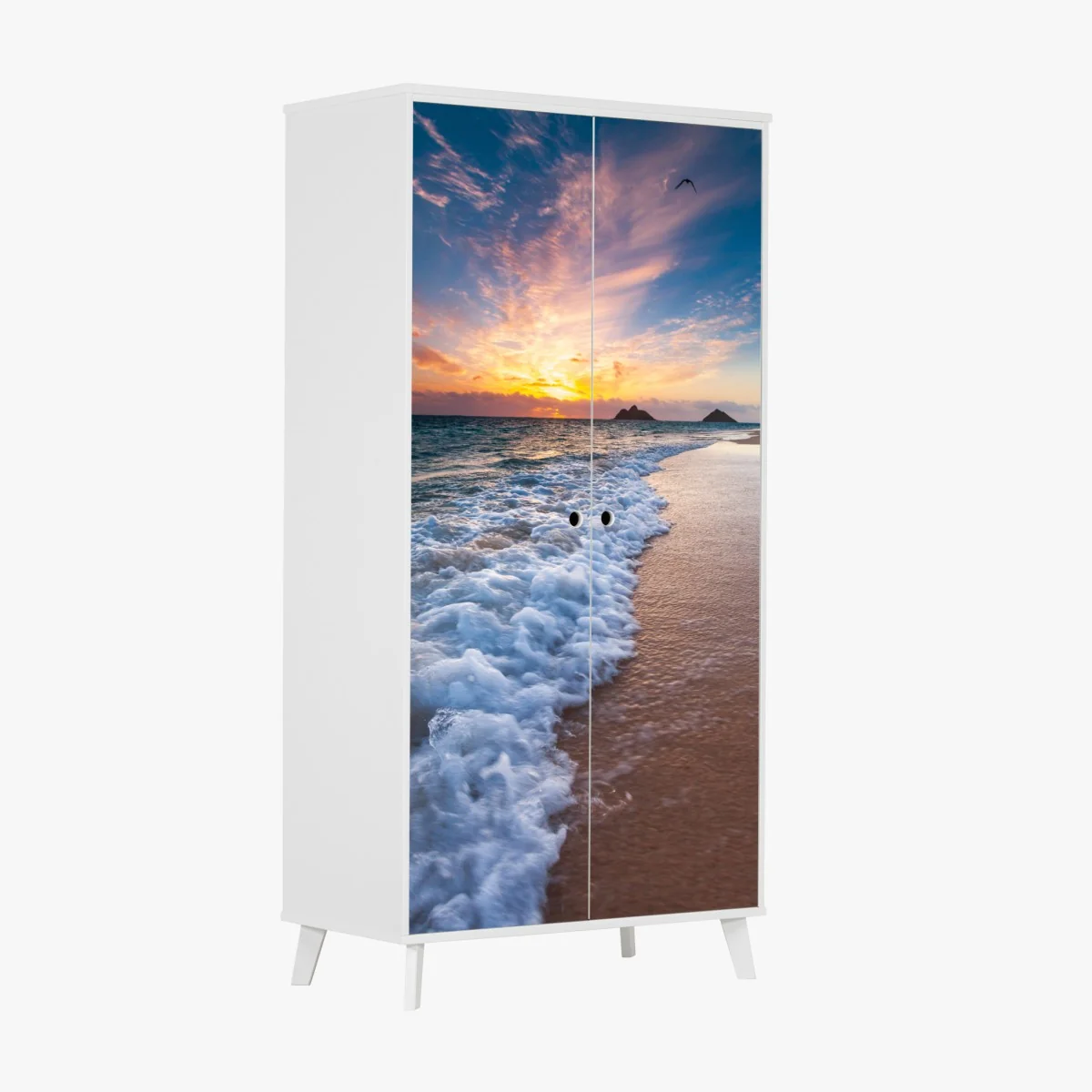 Naklejka na szafę spokojny wschód słońca nad brzegiem oceanu – Wallissimo® Naklejka na szafę spokojny wschód słońca nad brzegiem oceanu – Wallissimo®