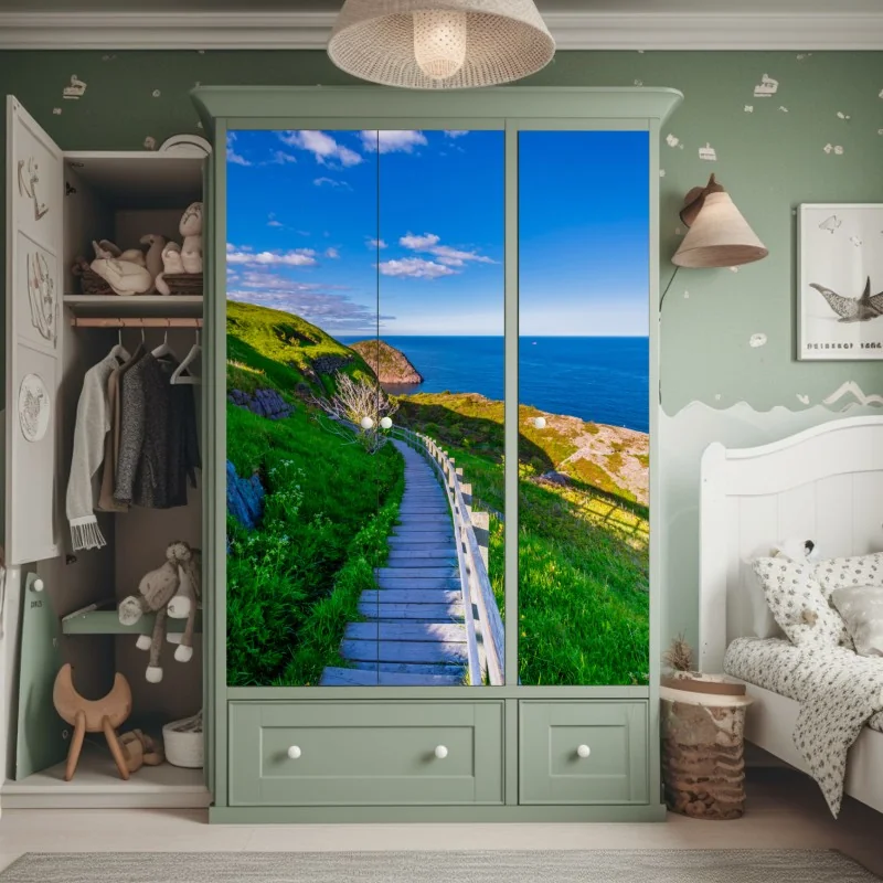 Naklejka na szafę złote kwiaty lotosu na zielonym tle – Wallissimo®