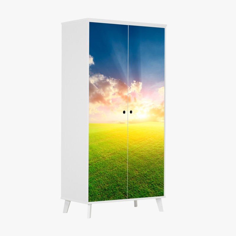 Naklejka na szafę słoneczna łąka o zmierzchu