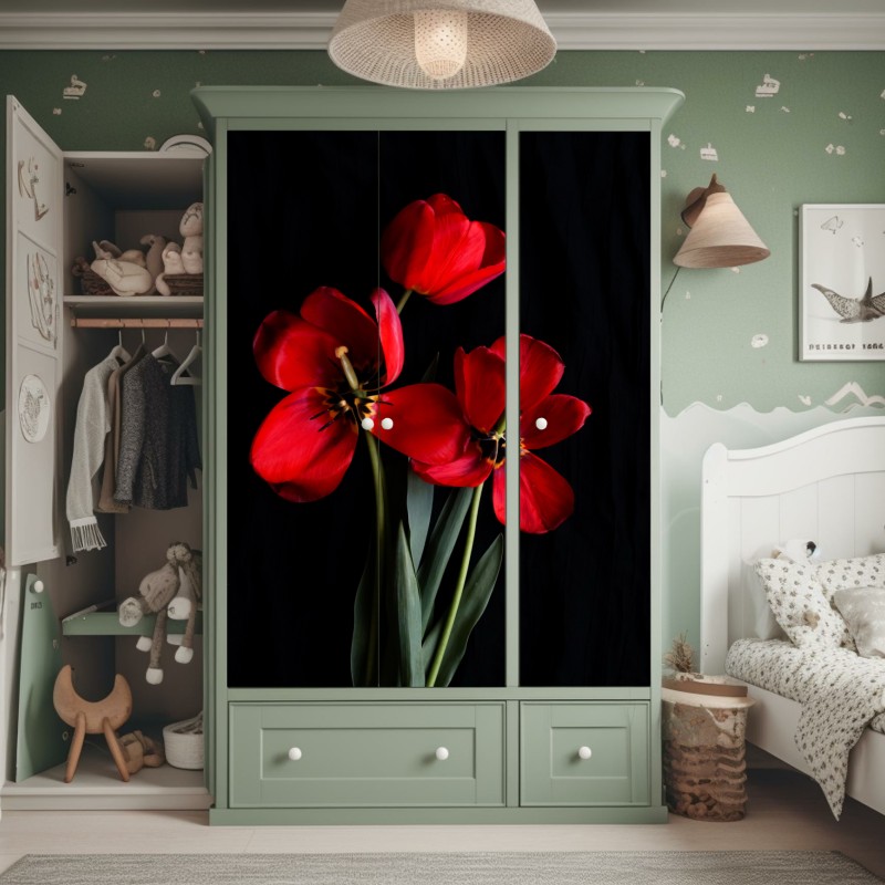 Naklejka na szafę trzy czerwone tulipany na czarnym tle – Wallissimo® Naklejka na szafę trzy czerwone tulipany na czarnym tle – Wallissimo®