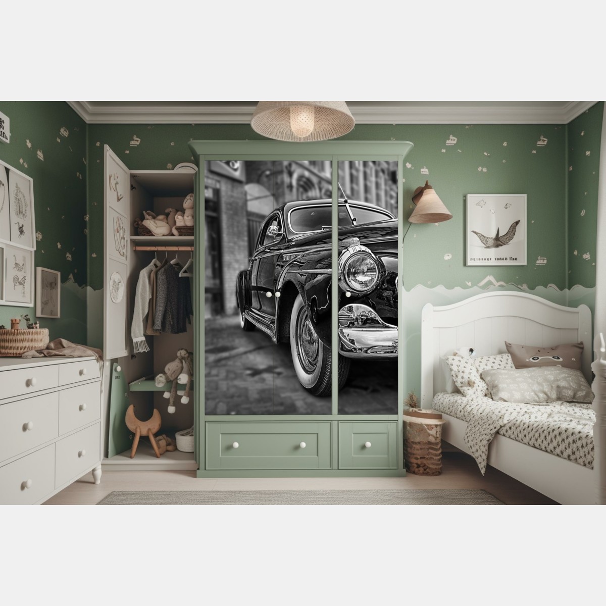 Naklejka na szafę zabytkowy klasyczny samochód na brukowanej ulicy – Wallissimo® Naklejka na szafę zabytkowy klasyczny samochód na brukowanej ulicy – Wallissimo®