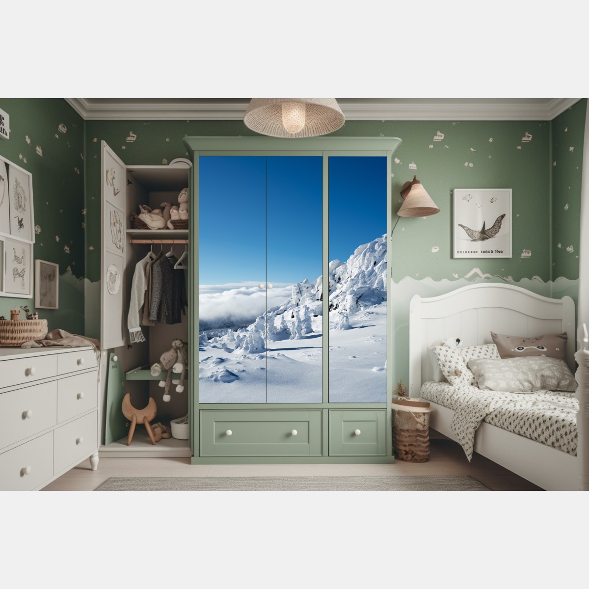 Naklejka na szafę spokojny zimowy krajobraz górski – Wallissimo® Naklejka na szafę spokojny zimowy krajobraz górski – Wallissimo®