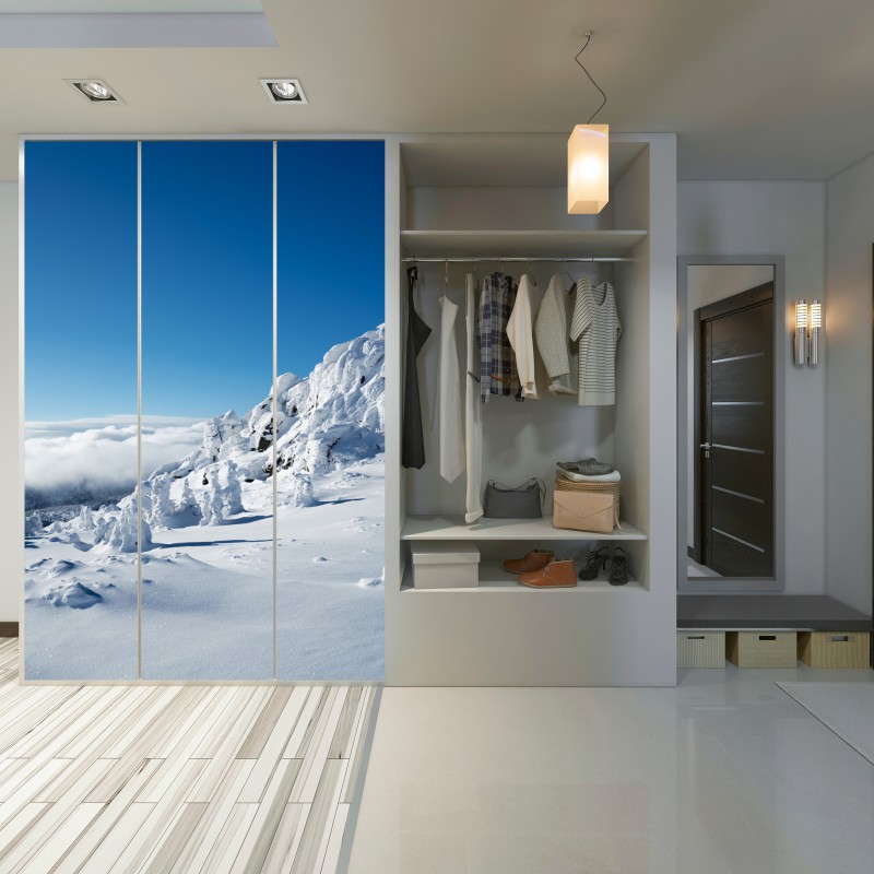 Naklejka na szafę spokojny zimowy krajobraz górski – Wallissimo® Naklejka na szafę spokojny zimowy krajobraz górski – Wallissimo®