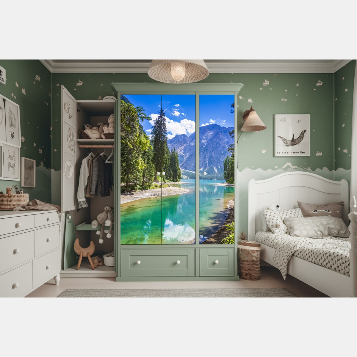 Naklejka na szafę Pragser Wildsee turkusowe górskie jezioro – Wallissimo® Naklejka na szafę Pragser Wildsee turkusowe górskie jezioro – Wallissimo®