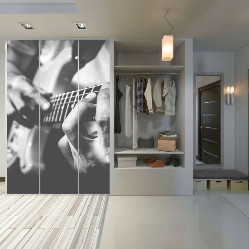 Naklejka na szafę monochromatyczne zbliżenie gitary – Wallissimo® Naklejka na szafę monochromatyczne zbliżenie gitary – Wallissimo®