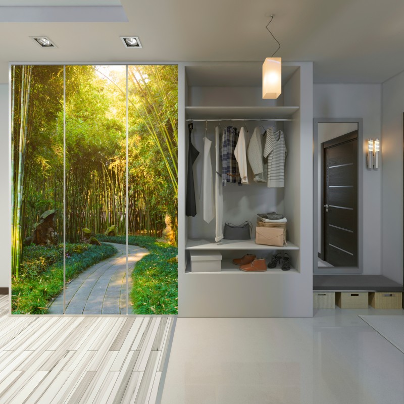 Naklejka na szafę spokojna ścieżka w bambusowym lesie – Wallissimo® Naklejka na szafę spokojna ścieżka w bambusowym lesie – Wallissimo®