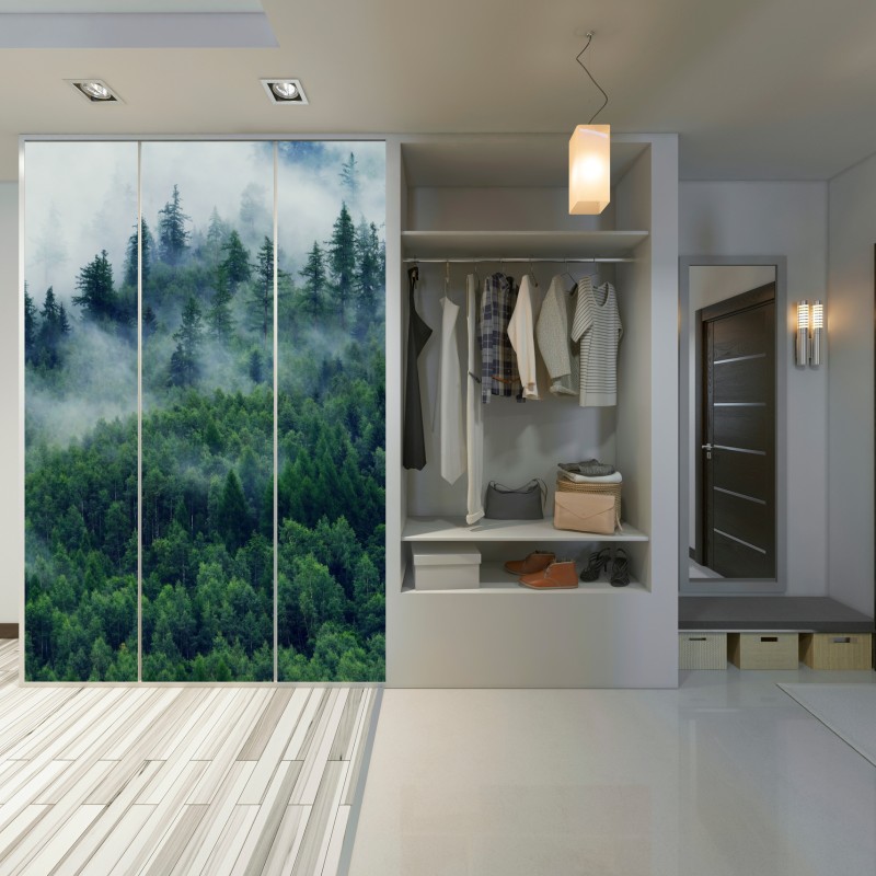 Naklejka na szafę mglisty zielony las – Wallissimo® Naklejka na szafę mglisty zielony las – Wallissimo®