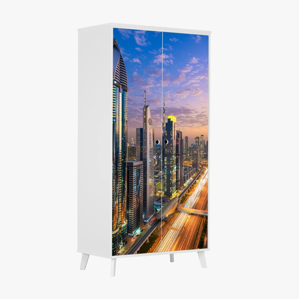 Naklejka na szafę panorama Dubaju o zmierzchu – Wallissimo® Naklejka na szafę panorama Dubaju o zmierzchu – Wallissimo®