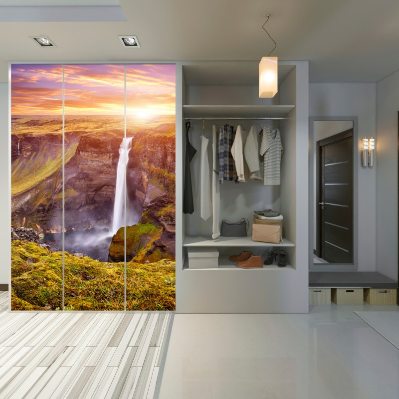 Naklejka na szafę Haifoss wodospad o zachodzie słońca – Wallissimo® Naklejka na szafę Haifoss wodospad o zachodzie słońca – Wallissimo®