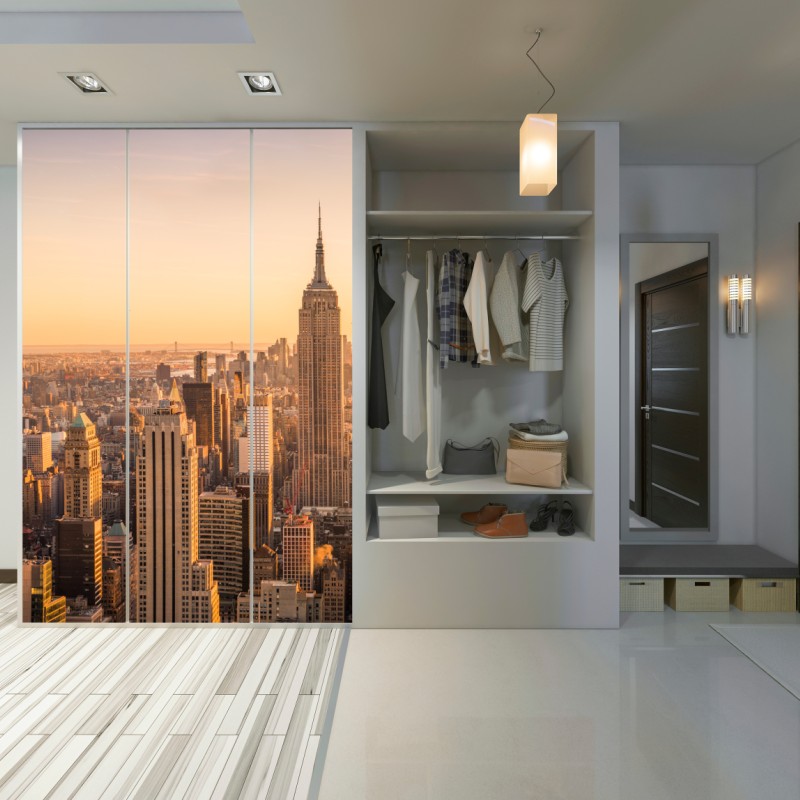 Naklejka na szafę złoty zachód nad panoramą Nowego Jorku – Wallissimo® Naklejka na szafę złoty zachód nad panoramą Nowego Jorku – Wallissimo®