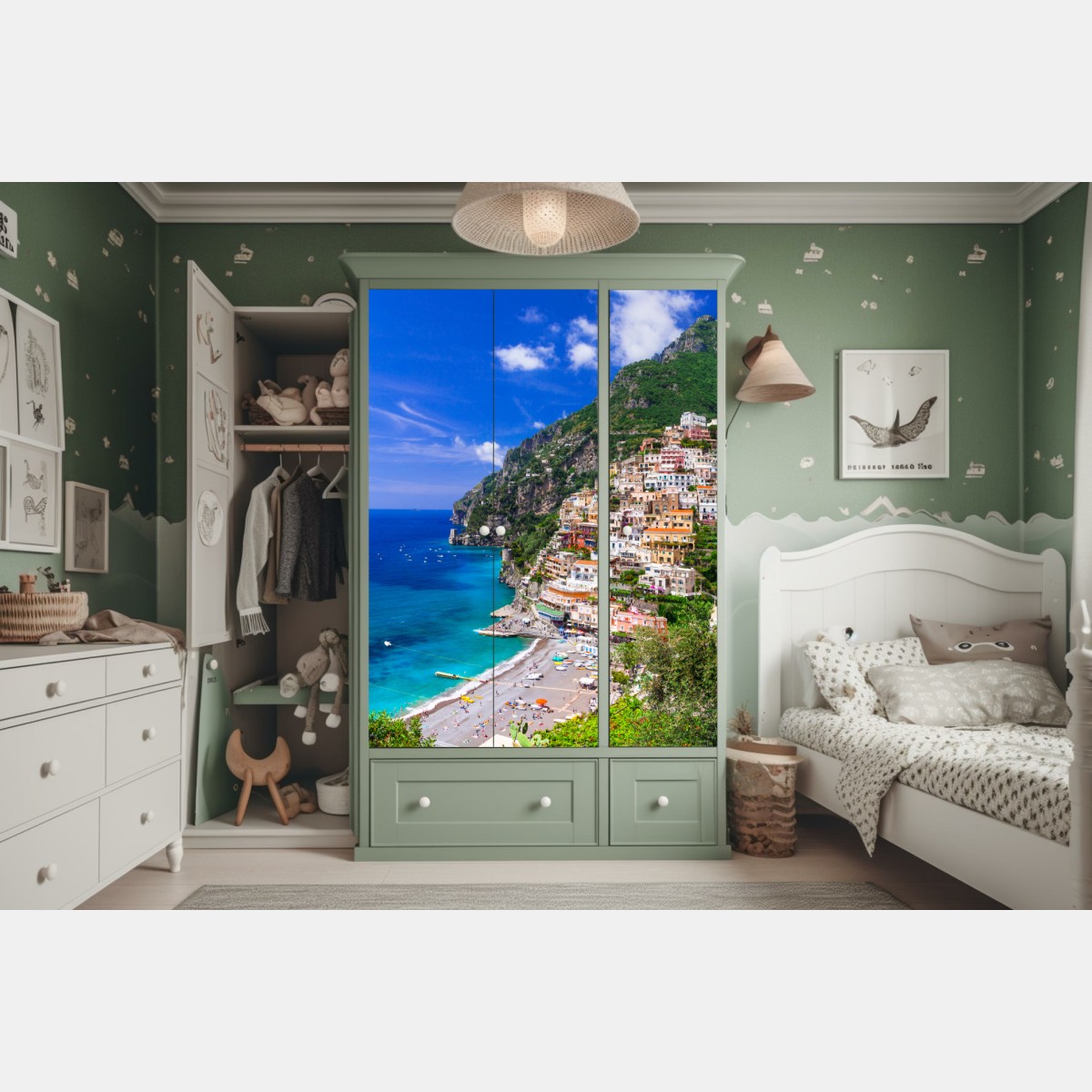 Naklejka na szafę słoneczna panorama Positano na Wybrzeżu Amalfi – Wallissimo® Naklejka na szafę słoneczna panorama Positano na Wybrzeżu Amalfi – Wallissimo®