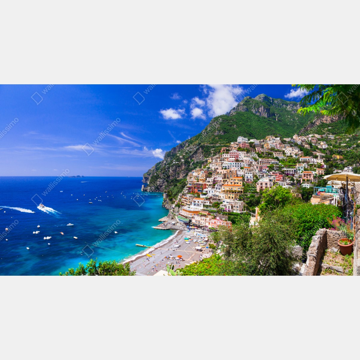 Naklejka na szafę słoneczna panorama Positano na Wybrzeżu Amalfi – Wallissimo® Naklejka na szafę słoneczna panorama Positano na Wybrzeżu Amalfi – Wallissimo®