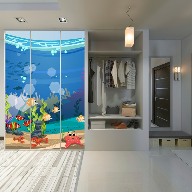 Naklejka na szafę zabawna podwodna scena z rafą koralową – Wallissimo® Naklejka na szafę zabawna podwodna scena z rafą koralową – Wallissimo®