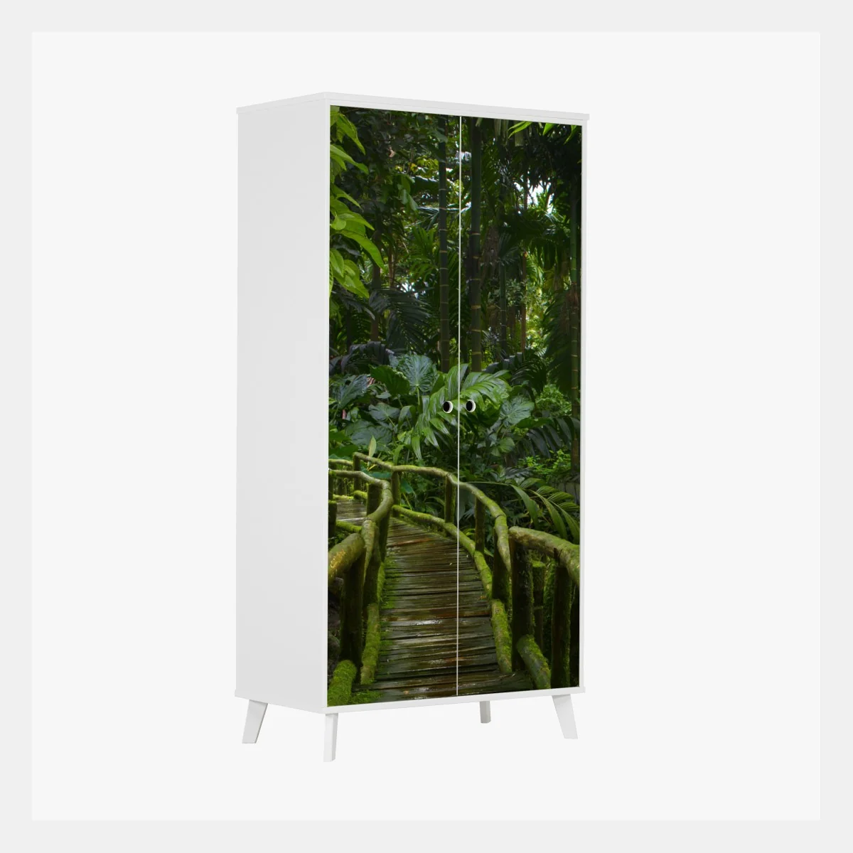 Naklejka na szafę spokojna kładka w dżungli przez bujny las deszczowy – Wallissimo® Naklejka na szafę spokojna kładka w dżungli przez bujny las deszczowy – Wallissimo®