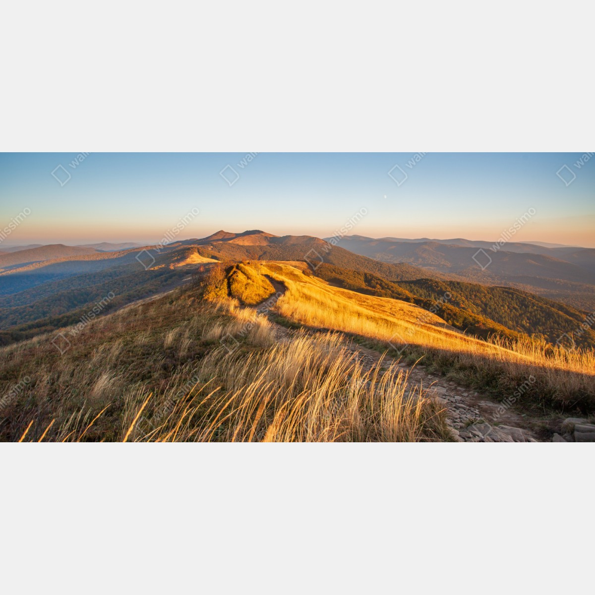 Naklejka na szafę złota grzęda górska o zachodzie słońca – Wallissimo® Naklejka na szafę złota grzęda górska o zachodzie słońca – Wallissimo®