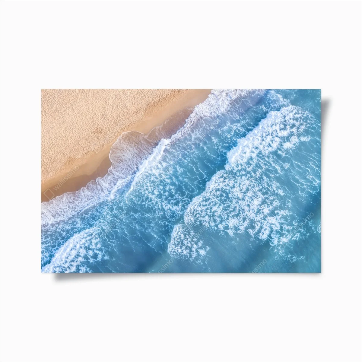 Plakat widok z lotu ptaka na turkusowe fale i piaszczystą plażę – Wallissimo® Plakat widok z lotu ptaka na turkusowe fale i piaszczystą plażę – Wallissimo®