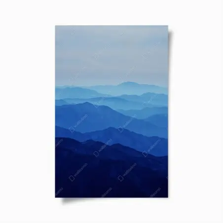 Plakat mglista niebieska panorama gór – Wallissimo®