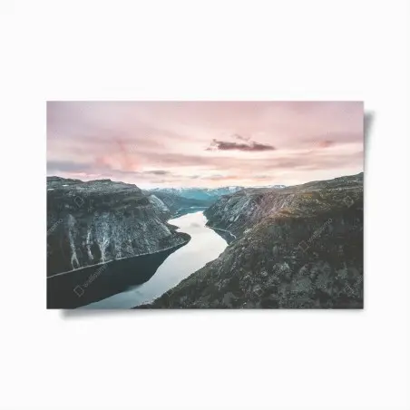 Plakat spokojny fiord o zachodzie słońca – Wallissimo®
