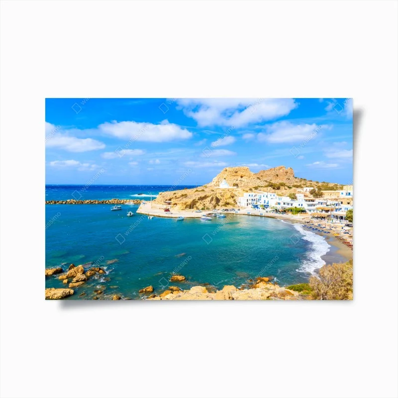 Plakat słoneczny port Finiki na wybrzeżu Karpathos