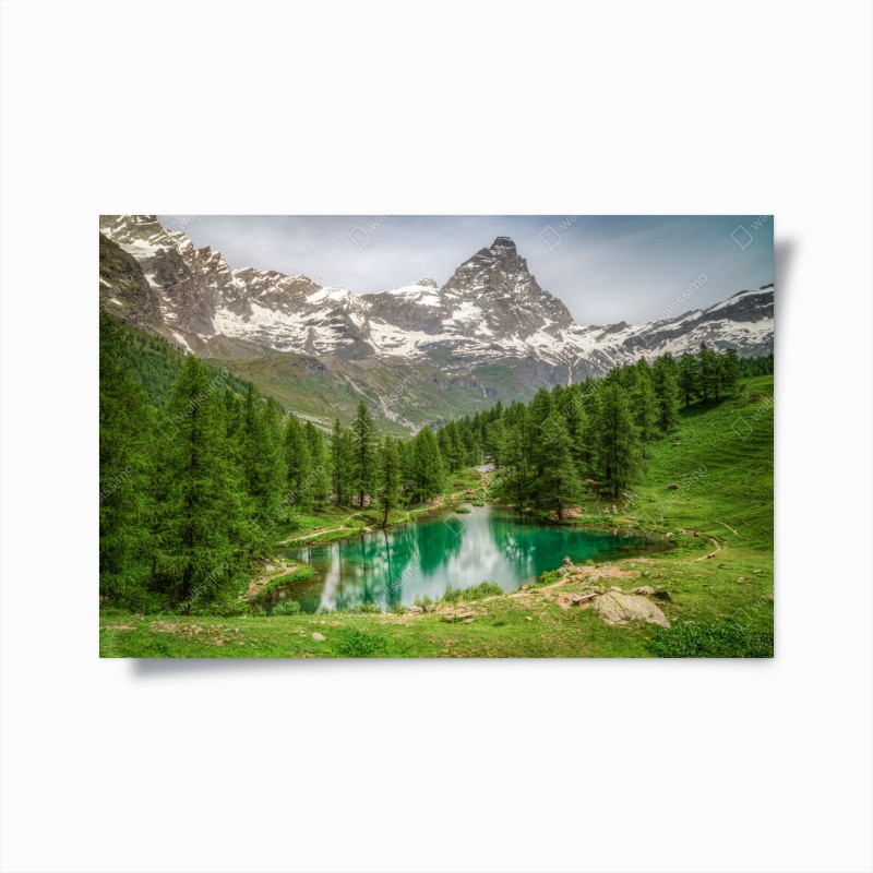 Plakat błękitne jezioro przy Cervinia
