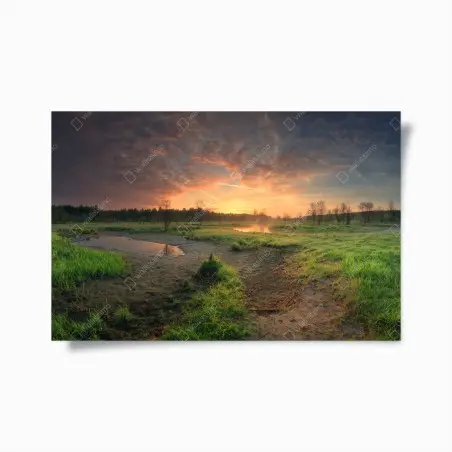 Plakat zachód słońca nad spokojną łąką – Wallissimo®
