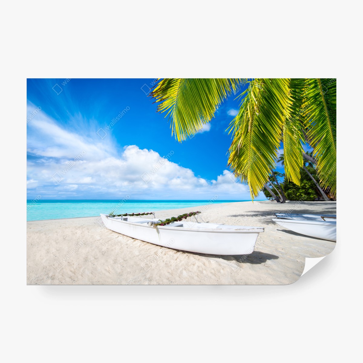 Fototapeta tropikalna plaża w turkusowych kolorach z palmami i łodziami – Wallissimo® Fototapeta tropikalna plaża w turkusowych kolorach z palmami i łodziami – Wallissimo®
