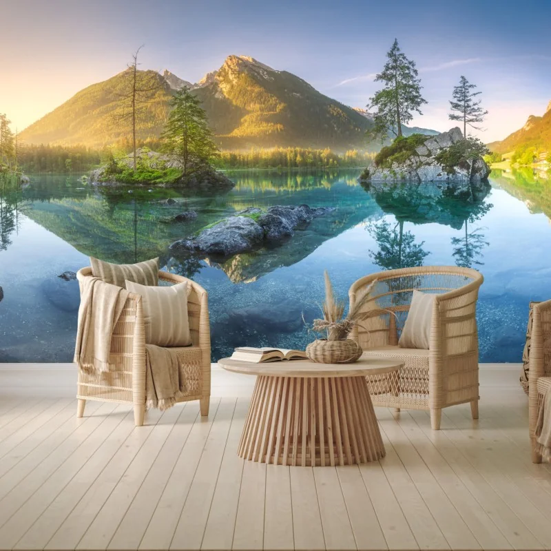 Fototapeta alpejskie jezioro o wschodzie słońca z lustrzanym odbiciem – Wallissimo® Fototapeta alpejskie jezioro o wschodzie słońca z lustrzanym odbiciem – Wallissimo®