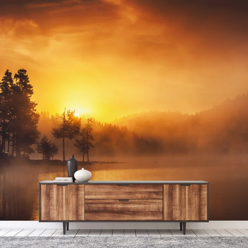 Fototapeta złoty wschód słońca nad mglistym jeziorem – Wallissimo® Fototapeta złoty wschód słońca nad mglistym jeziorem – Wallissimo®