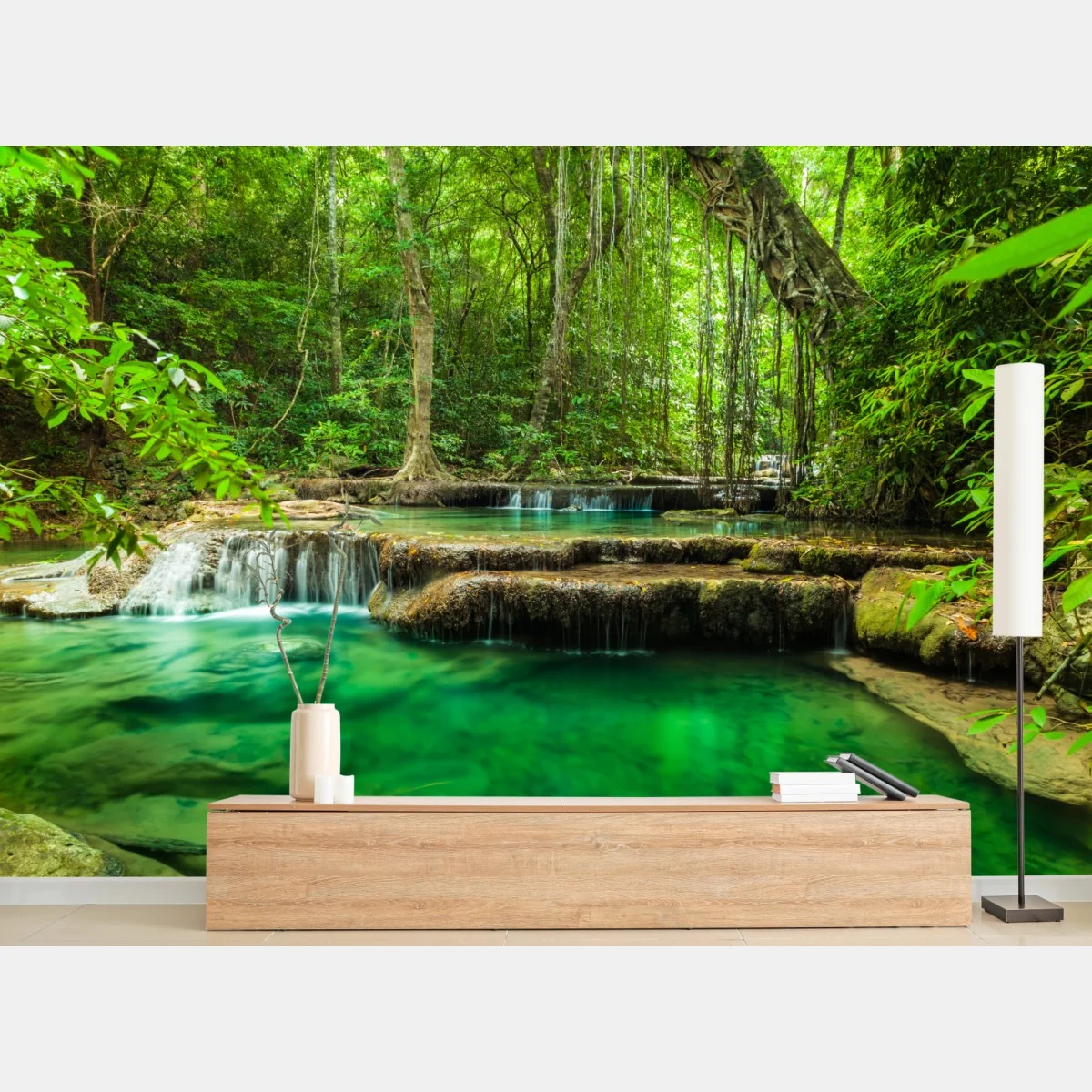 Fototapeta spokojne turkusowe baseny przy wodospadzie Erawan – Wallissimo® Fototapeta spokojne turkusowe baseny przy wodospadzie Erawan – Wallissimo®