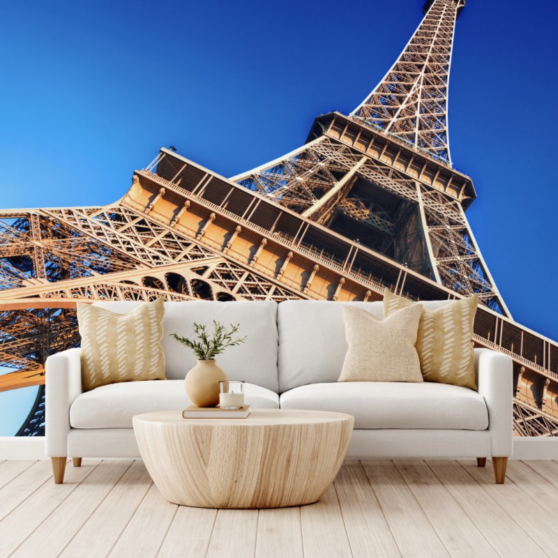 Fototapeta Wieża Eiffla z bliska w Paryżu – Wallissimo®