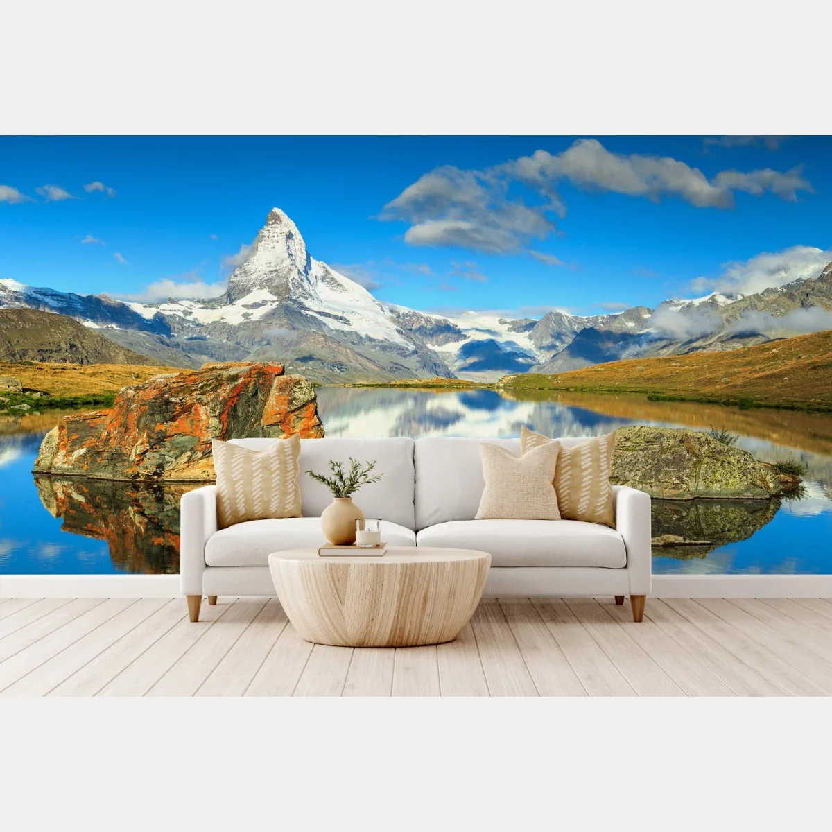 Fototapeta odbicie Matterhornu nad alpejskim jeziorem – Wallissimo® Fototapeta odbicie Matterhornu nad alpejskim jeziorem – Wallissimo®