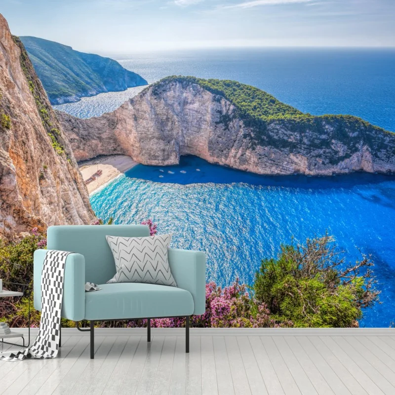 Fototapeta Navagio plaża o zachodzie słońca z turkusowym morzem i dzikimi kwiatami – Wallissimo® Fototapeta Navagio plaża o zachodzie słońca z turkusowym morzem i dzikimi kwiatami – Wallissimo®