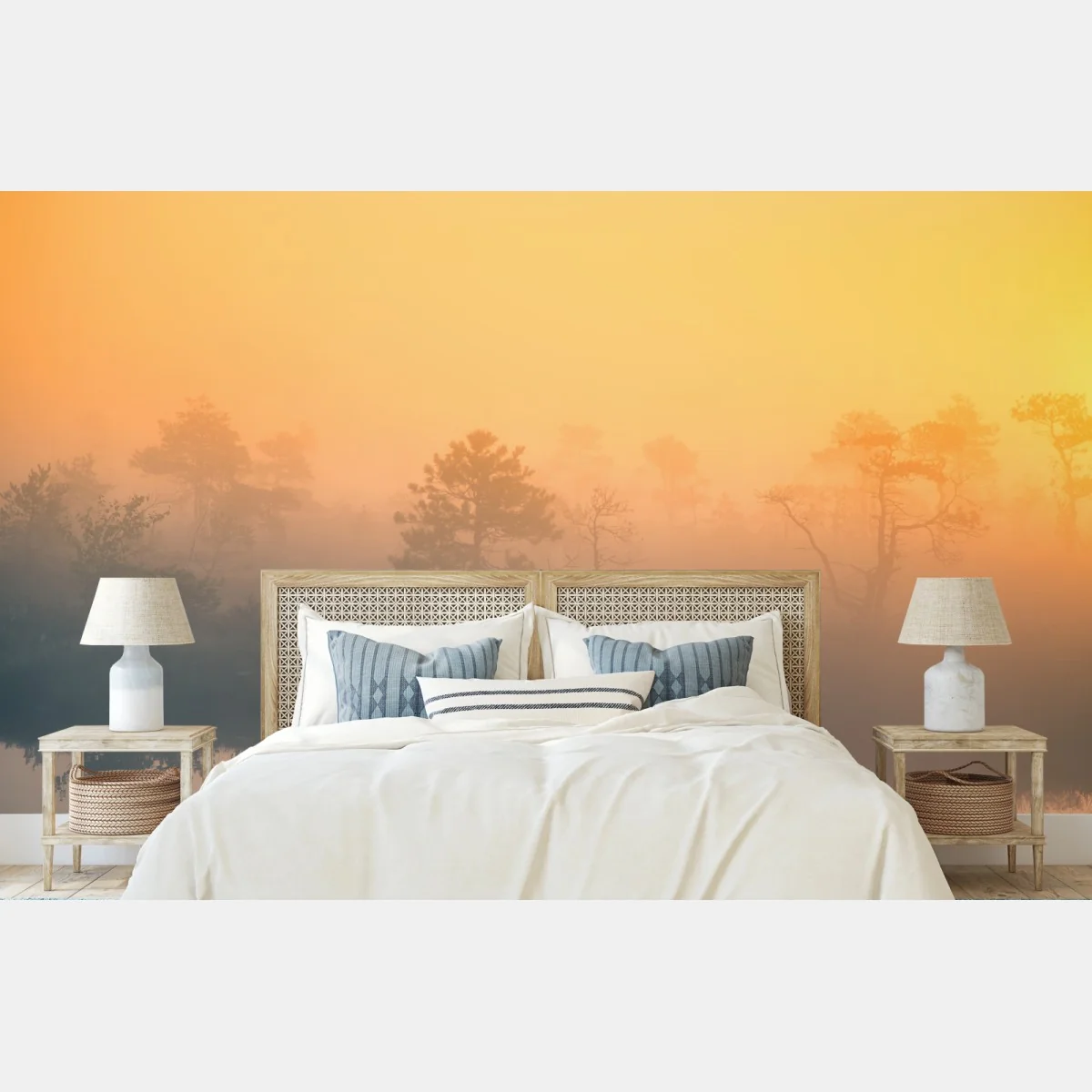 Fototapeta senny wschód słońca nad mglistym torfowiskiem – Wallissimo® Fototapeta senny wschód słońca nad mglistym torfowiskiem – Wallissimo®