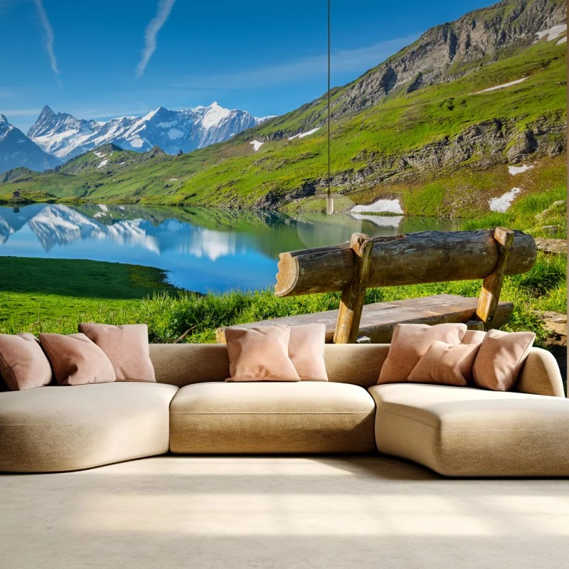 Fototapeta alpejskie jezioro z drewnianą ławką – Wallissimo® Fototapeta alpejskie jezioro z drewnianą ławką – Wallissimo®