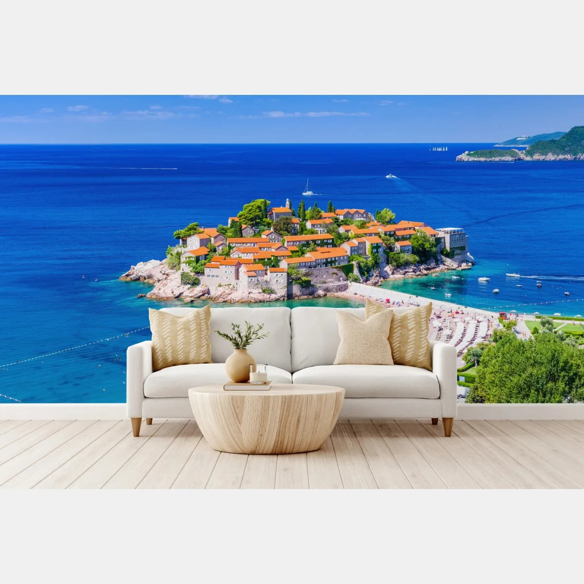 Fototapeta Sveti Stefan, Czarnogóra historyczny kurort na wyspie – Wallissimo® Fototapeta Sveti Stefan, Czarnogóra historyczny kurort na wyspie – Wallissimo®