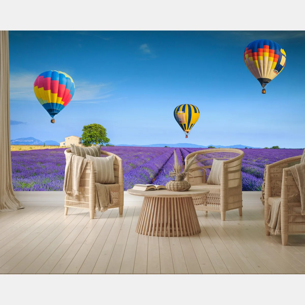 Fototapeta pola lawendy w Valensole z balonami – Wallissimo® Fototapeta pola lawendy w Valensole z balonami – Wallissimo®