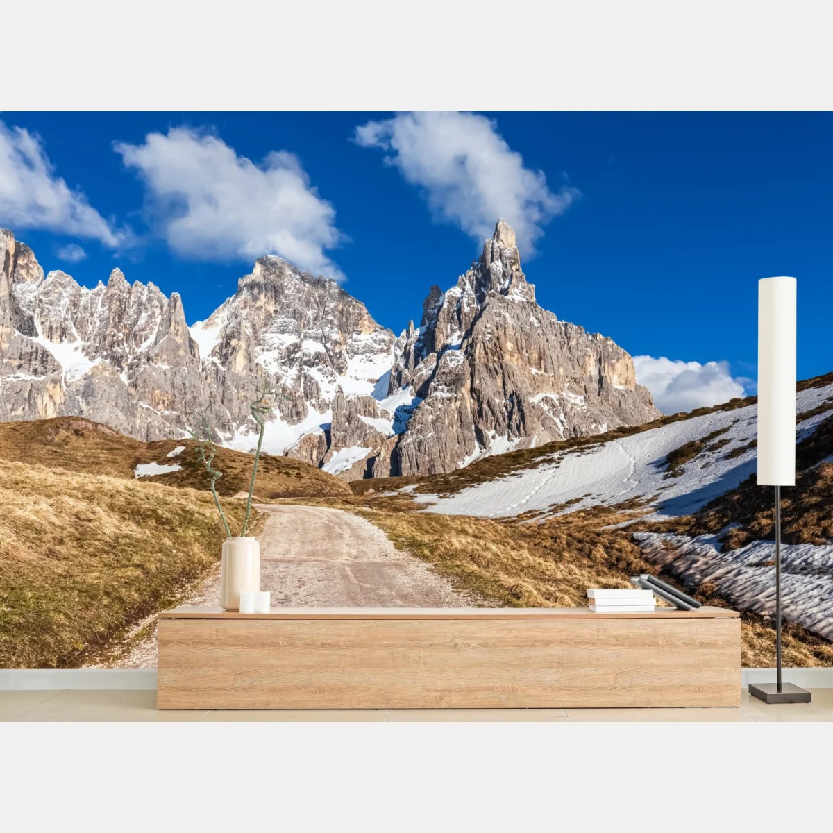 Fototapeta strzeliste szczyty górskie i wijąca się ścieżka – Wallissimo® Fototapeta strzeliste szczyty górskie i wijąca się ścieżka – Wallissimo®