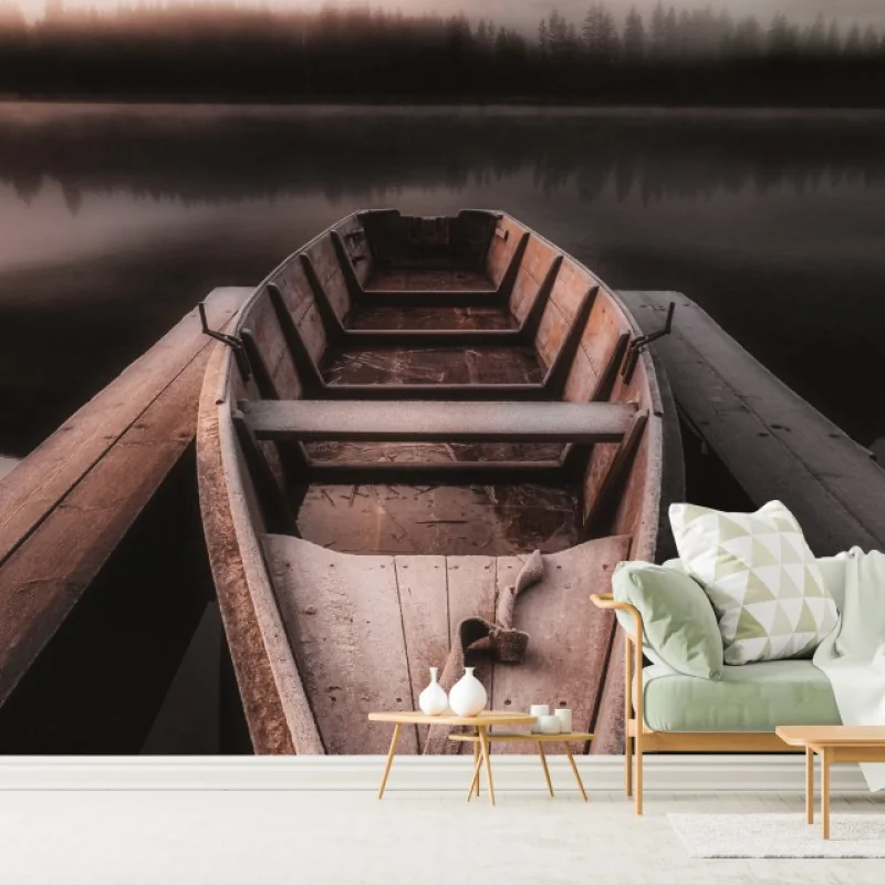 Fototapeta mglista łódź przy górskim jeziorze – Wallissimo® Fototapeta mglista łódź przy górskim jeziorze – Wallissimo®