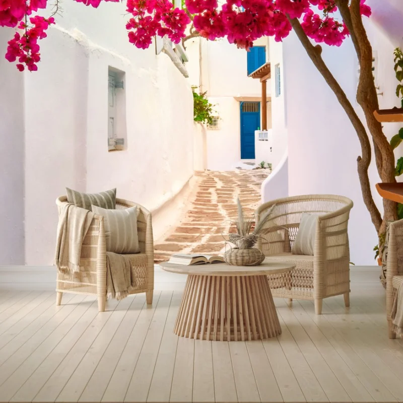 Fototapeta słoneczna uliczka grecka z bugenwillą – Wallissimo® Fototapeta słoneczna uliczka grecka z bugenwillą – Wallissimo®