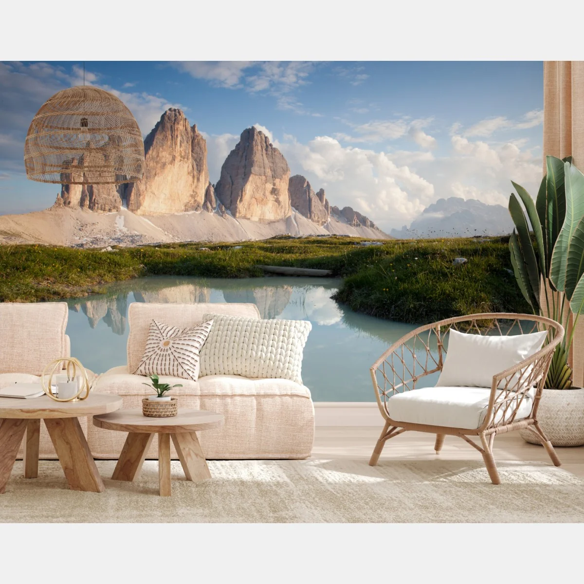 Fototapeta słoneczne alpejskie szczyty odbite w spokojnym jeziorze – Wallissimo® Fototapeta słoneczne alpejskie szczyty odbite w spokojnym jeziorze – Wallissimo®