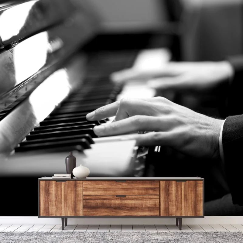 Fototapeta ręce przy klawiaturze fortepianu w czerni i bieli – Wallissimo® Fototapeta ręce przy klawiaturze fortepianu w czerni i bieli – Wallissimo®